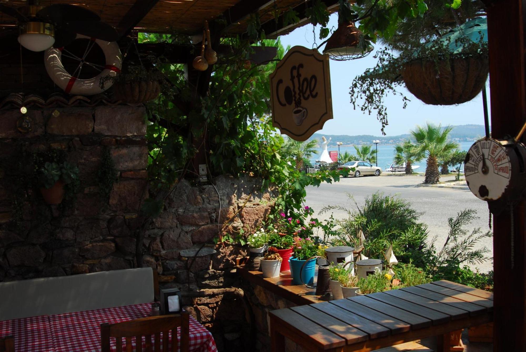 Aliye Hanim Hotel Ayvalı Kültér fotó